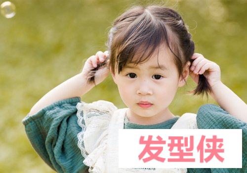 3岁女孩短发如何梳可爱好看小女孩短发简易扎起来不但萌还易上手