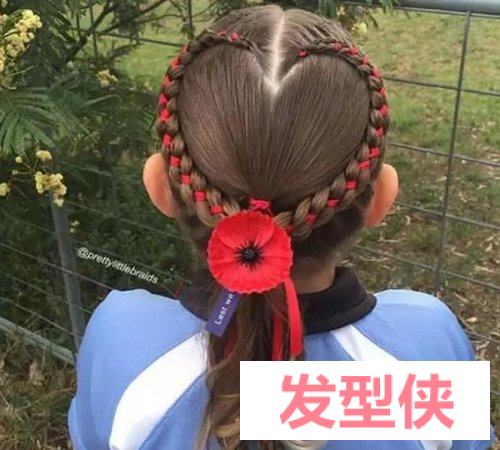 8款超适合小女孩的扎发辫子图解 扎女童辫子有图解让每个妈妈都成巧手